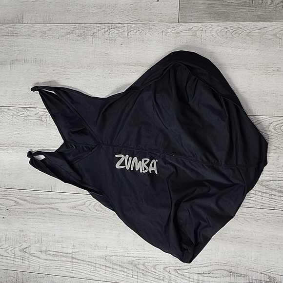 ZUMBA LOVERS TOP - Picture 2 of 5